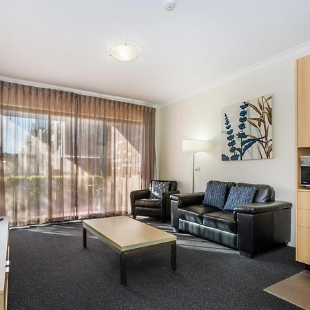 Perth Ascot Central Apartment Hotel Official Zewnętrze zdjęcie