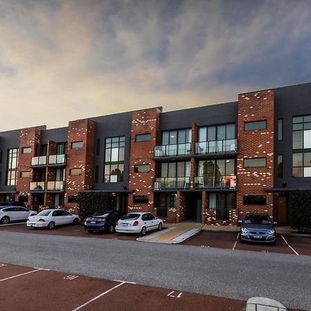 Perth Ascot Central Apartment Hotel Official Zewnętrze zdjęcie