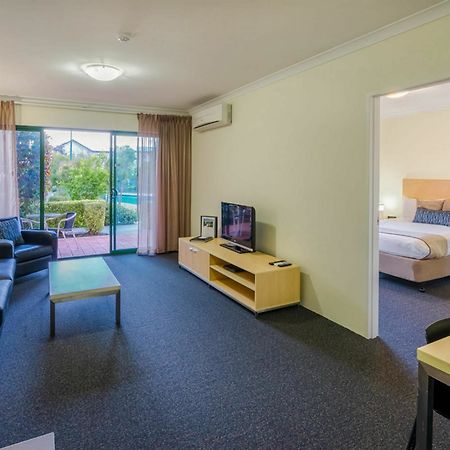 Perth Ascot Central Apartment Hotel Official Zewnętrze zdjęcie