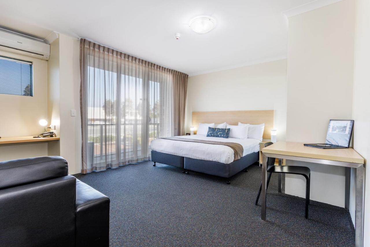 Perth Ascot Central Apartment Hotel Official Zewnętrze zdjęcie