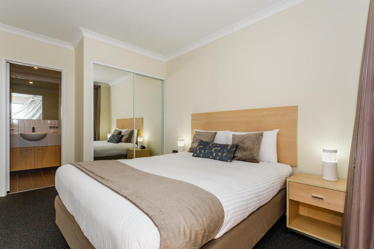 Perth Ascot Central Apartment Hotel Official Zewnętrze zdjęcie