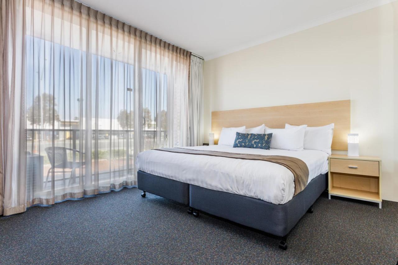 Perth Ascot Central Apartment Hotel Official Zewnętrze zdjęcie