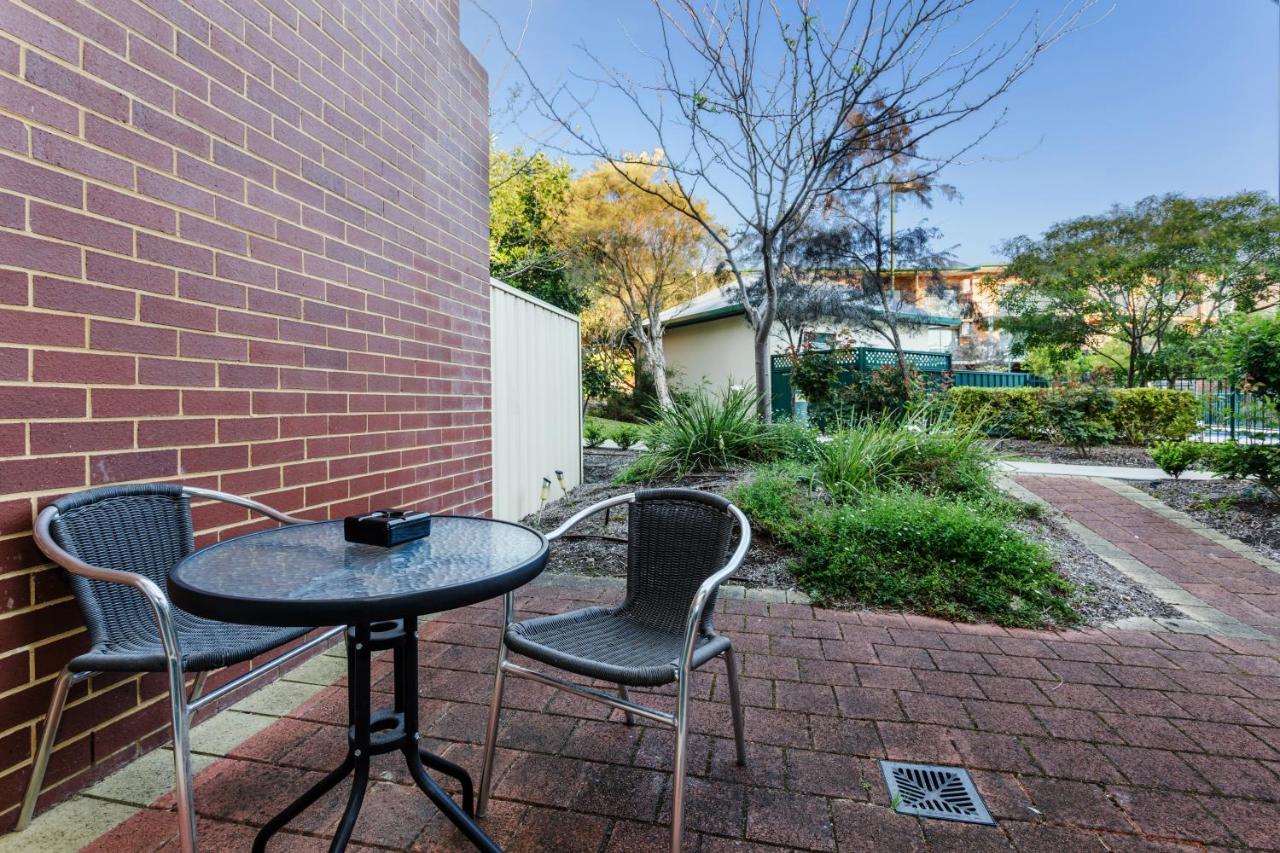 Perth Ascot Central Apartment Hotel Official Zewnętrze zdjęcie