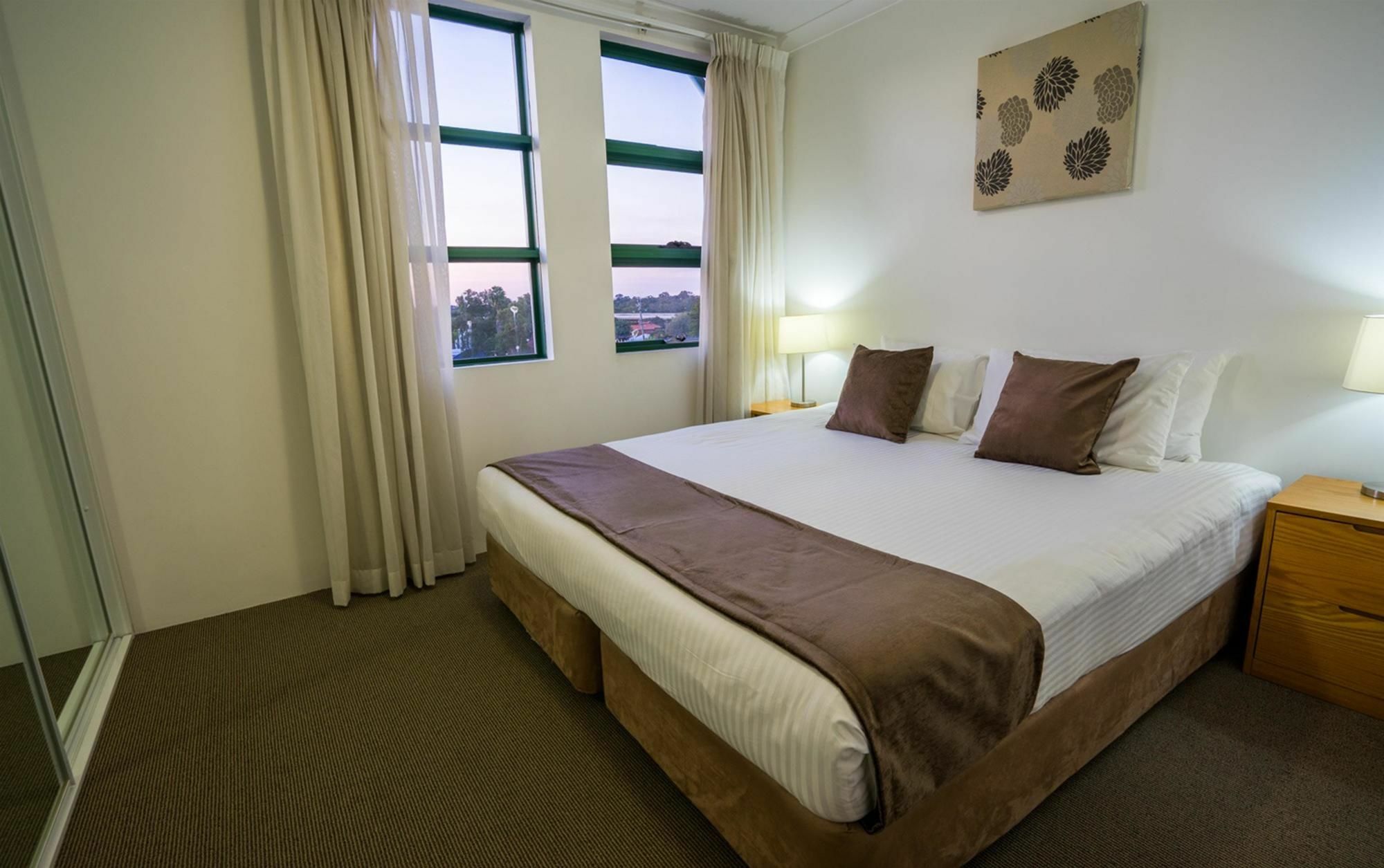 Perth Ascot Central Apartment Hotel Official Zewnętrze zdjęcie